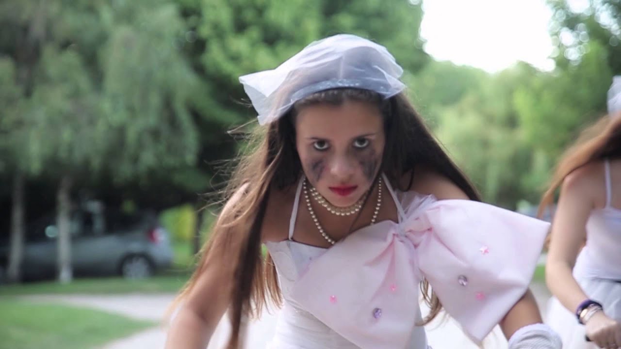 Hot N Cold- Exteriores 15 Agos