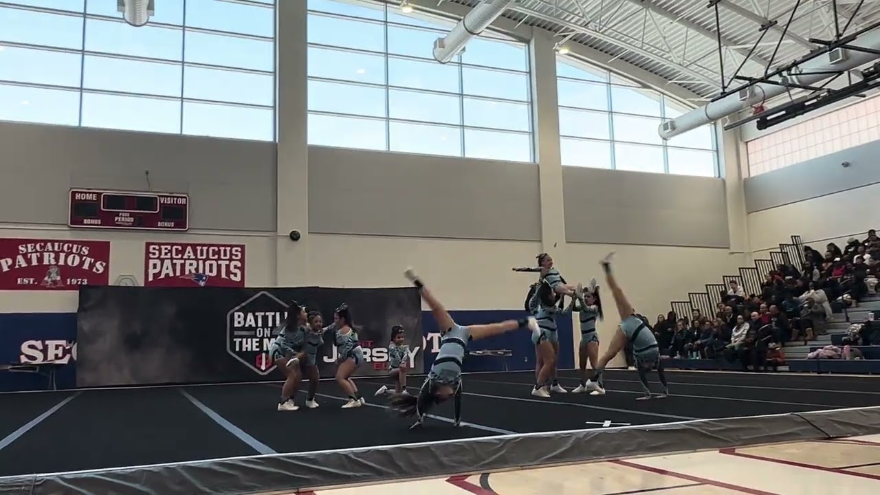 Cheer Army Majors at Battle on the Mat Feb. 2026