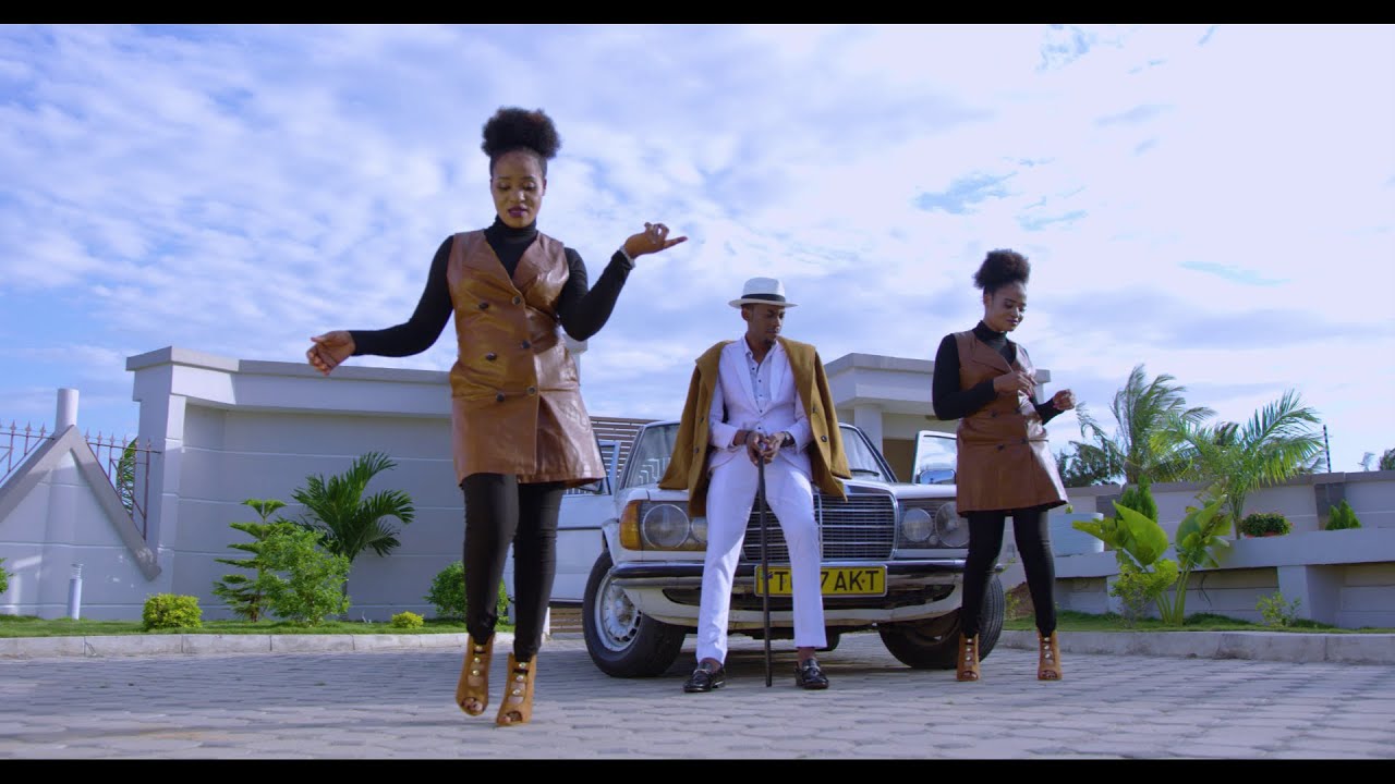 Jolly Twins ft Goodluck Gozbert- Baba eeeh