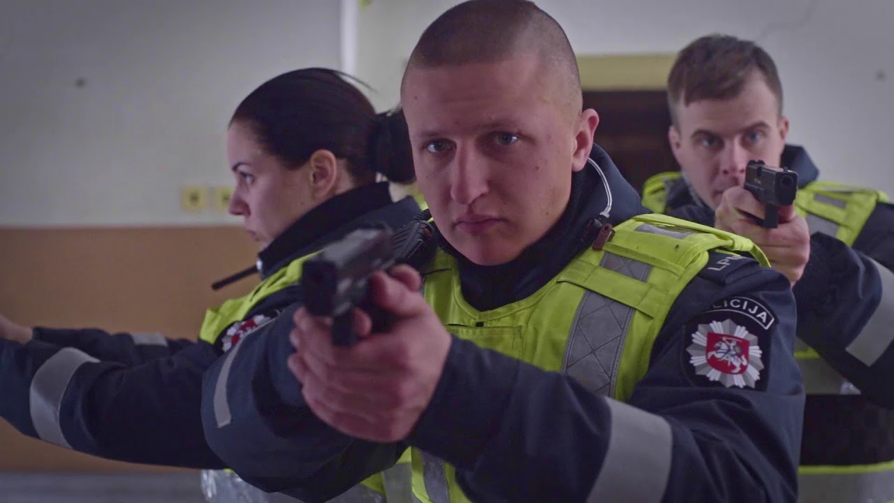 Stok į policiją