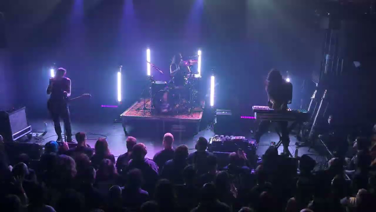 HEALTH (live) - ASHAMED - Haarlem 12.12.23