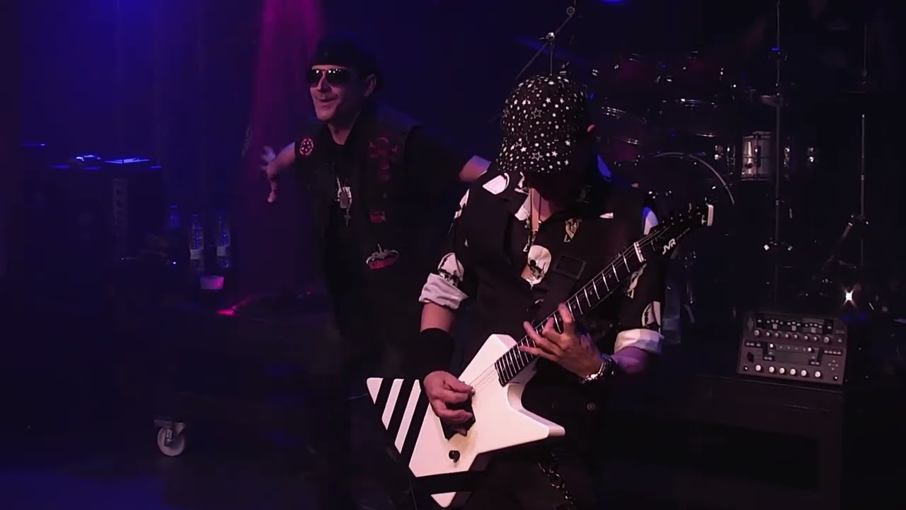 Stingers - On The Way (Live In Madrid, 17th December 2022)