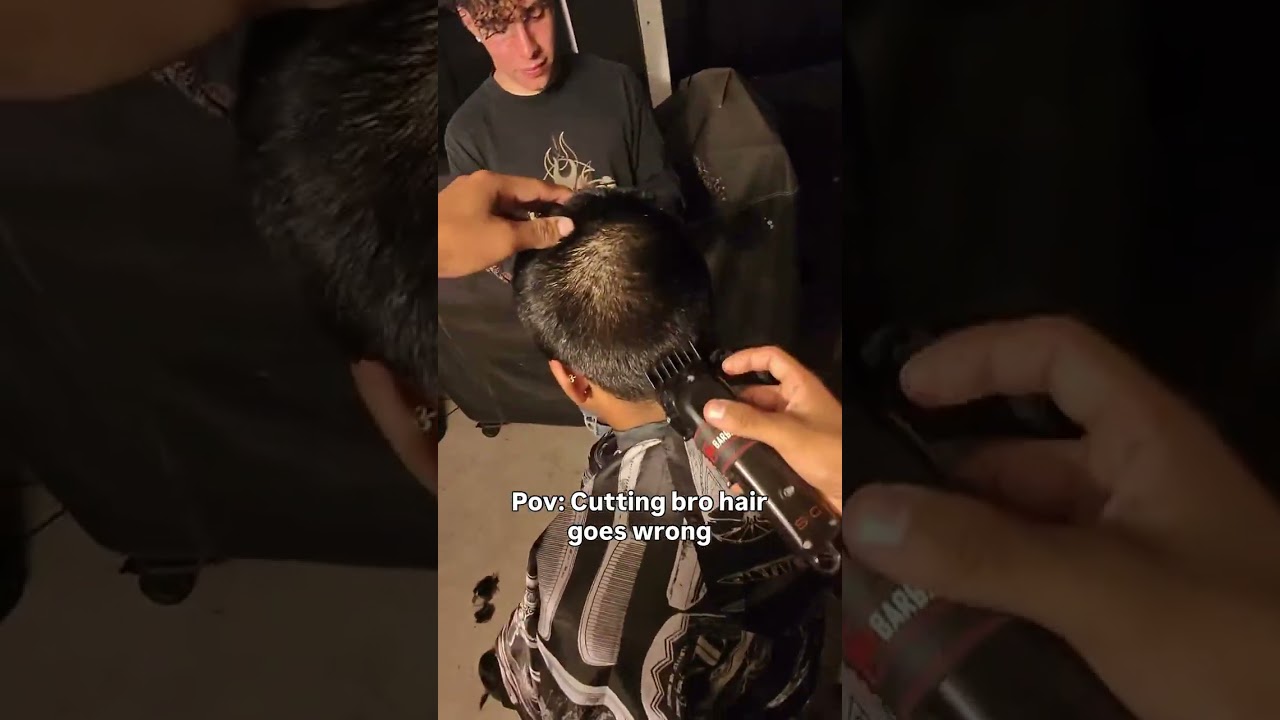 Haircut Gone Wrong #haircut #barber #hairstyle #barbershop #hair #haircutting #vi #barberlife.