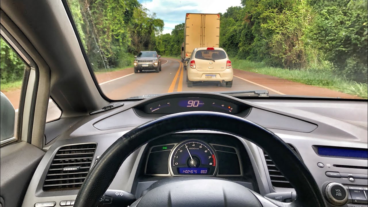 NISSAN MARCH 1.6 QUIS ANDAR NA FRENTE DO CIVIC A 200KM/H