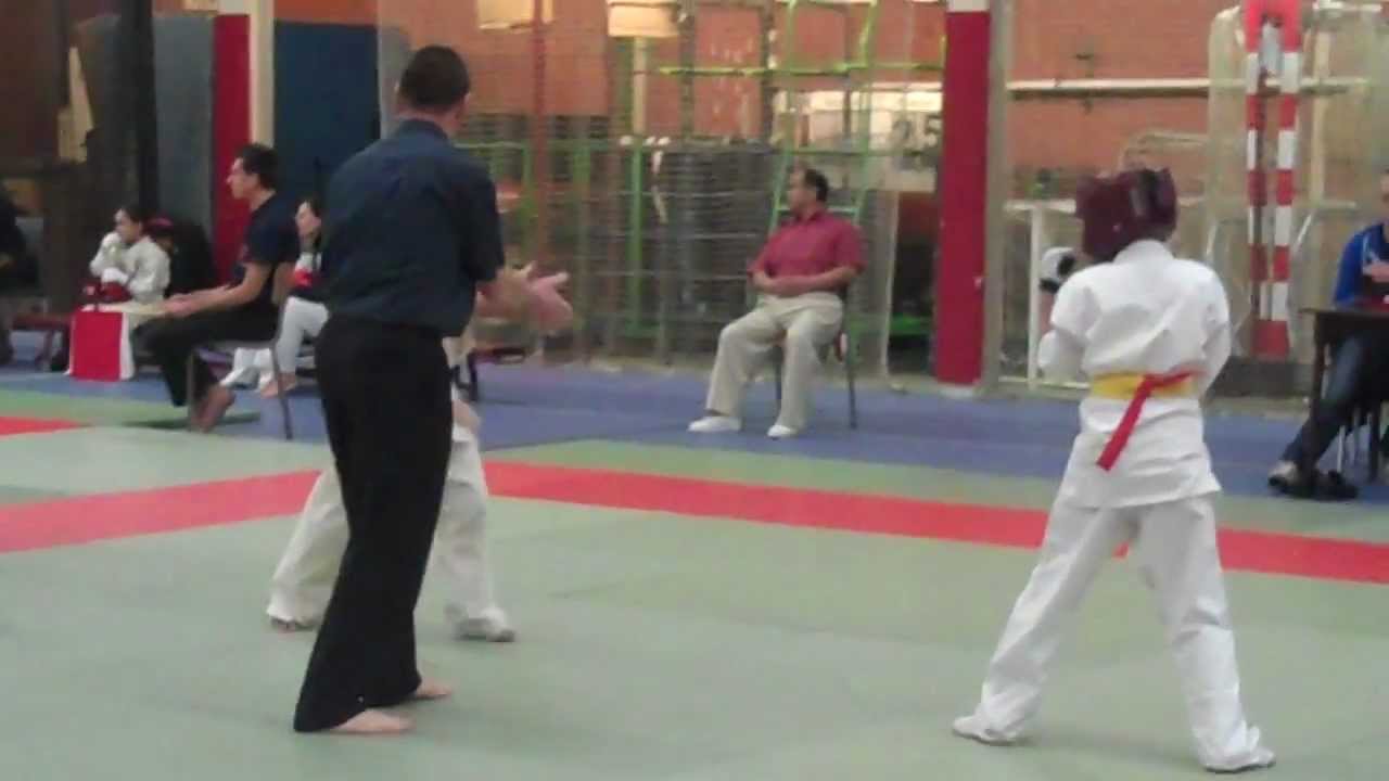 Haike Bogaerts (2) vs. Trijntje Bourman - 20130302