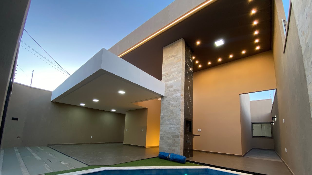 CASA TÉRREA COM PISCINA | R$ 550 MIL REAIS | BAIRRO CIDADE UNIVERSITÁRIA