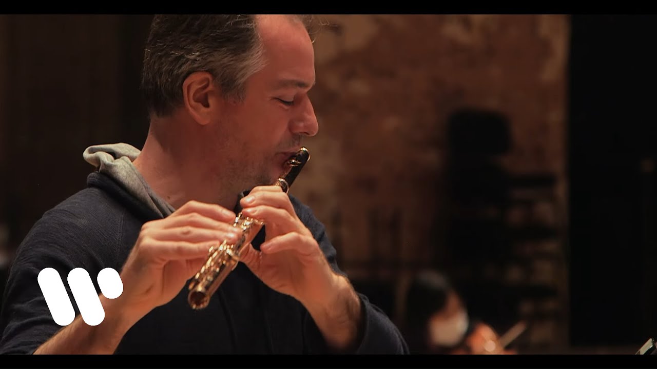 Emmanuel Pahud plays Saint-Sa&euml;ns: Odelette for Flute & Orchestra, Op. 162