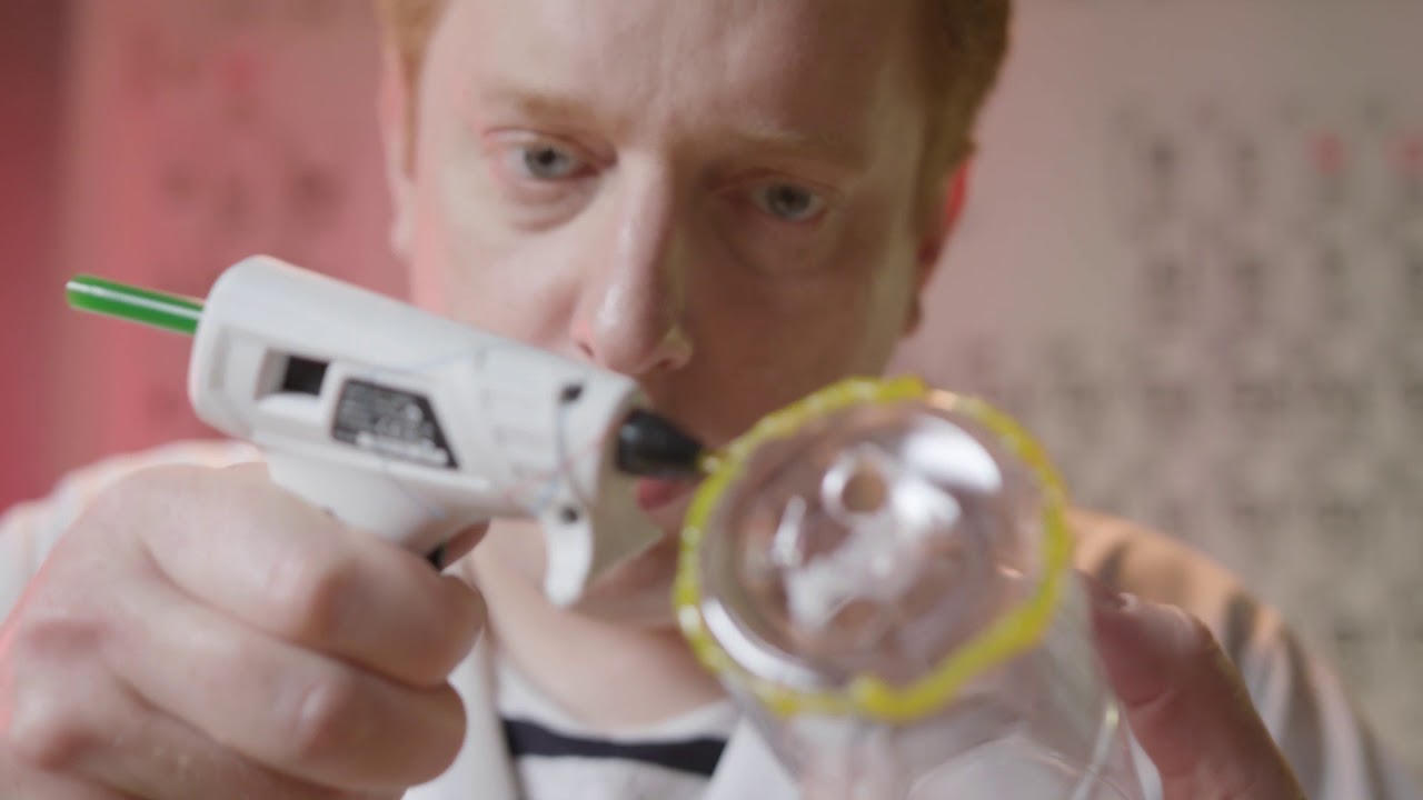 Markus gör en PetRaket