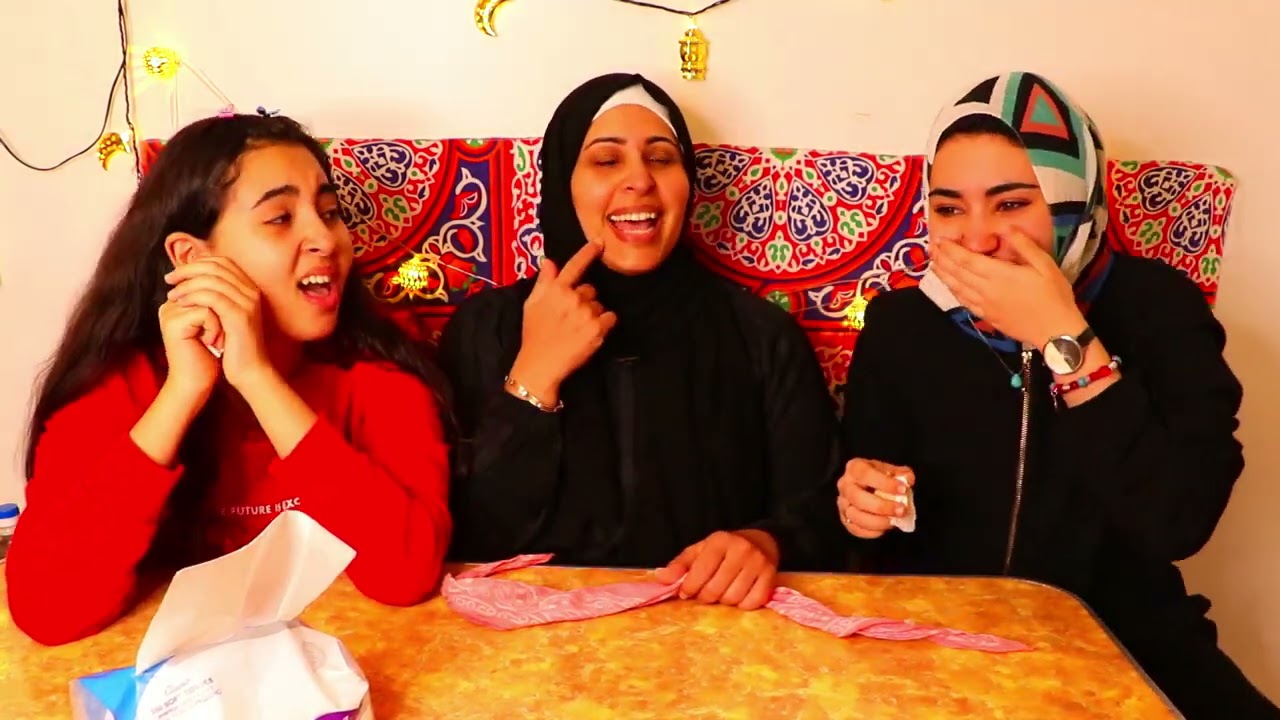 تحدي اختبار حاسة الشم والتزوق"انا وتمني وتقي" في الكورنا🤣 (جبنا العيد😂)