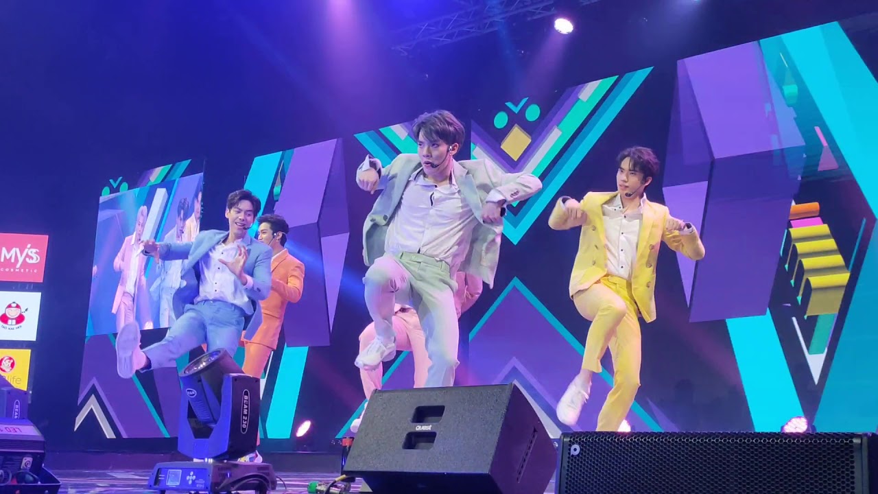 SBFIVE the moonlight concert : Candy crush New song