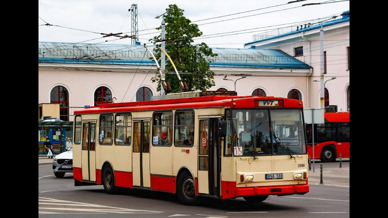 Škoda 14 tr13/6 # 2588 (vilnius) 19 maršrutas