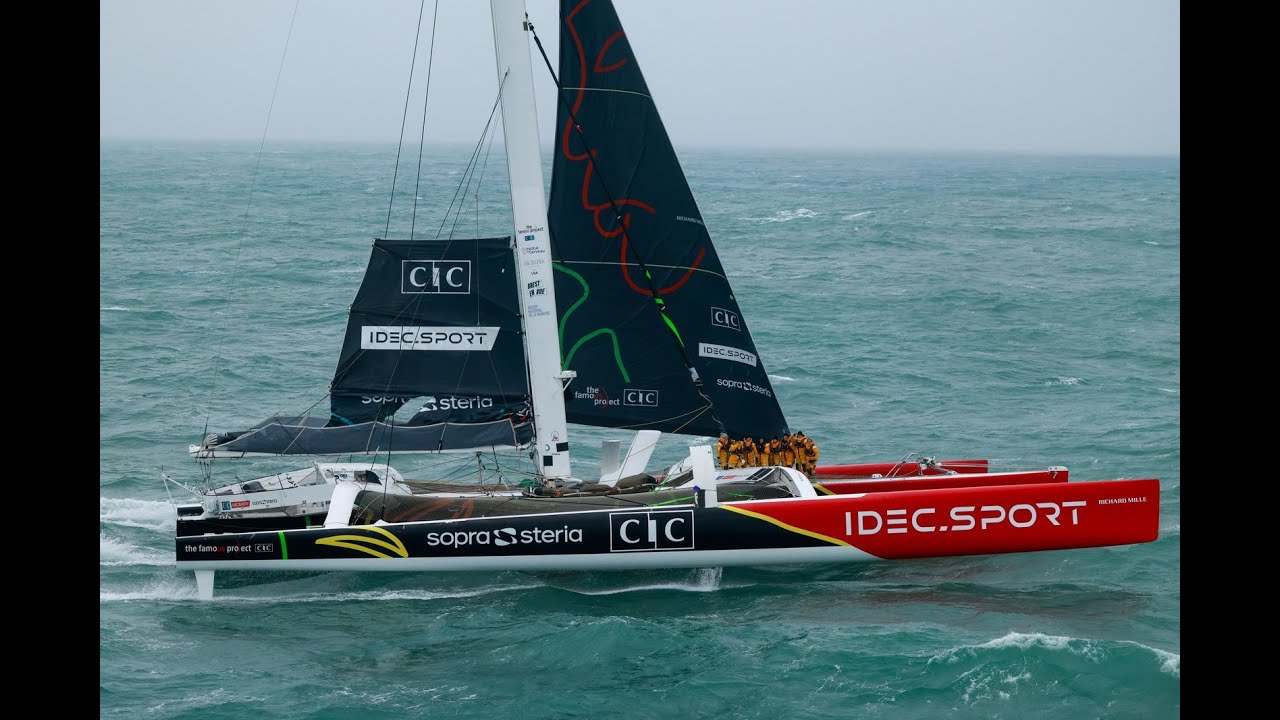 The Famous Project CIC boucle le Trophée Jules Verne à bord d'IDEC SPORT avec Alexia Barrier