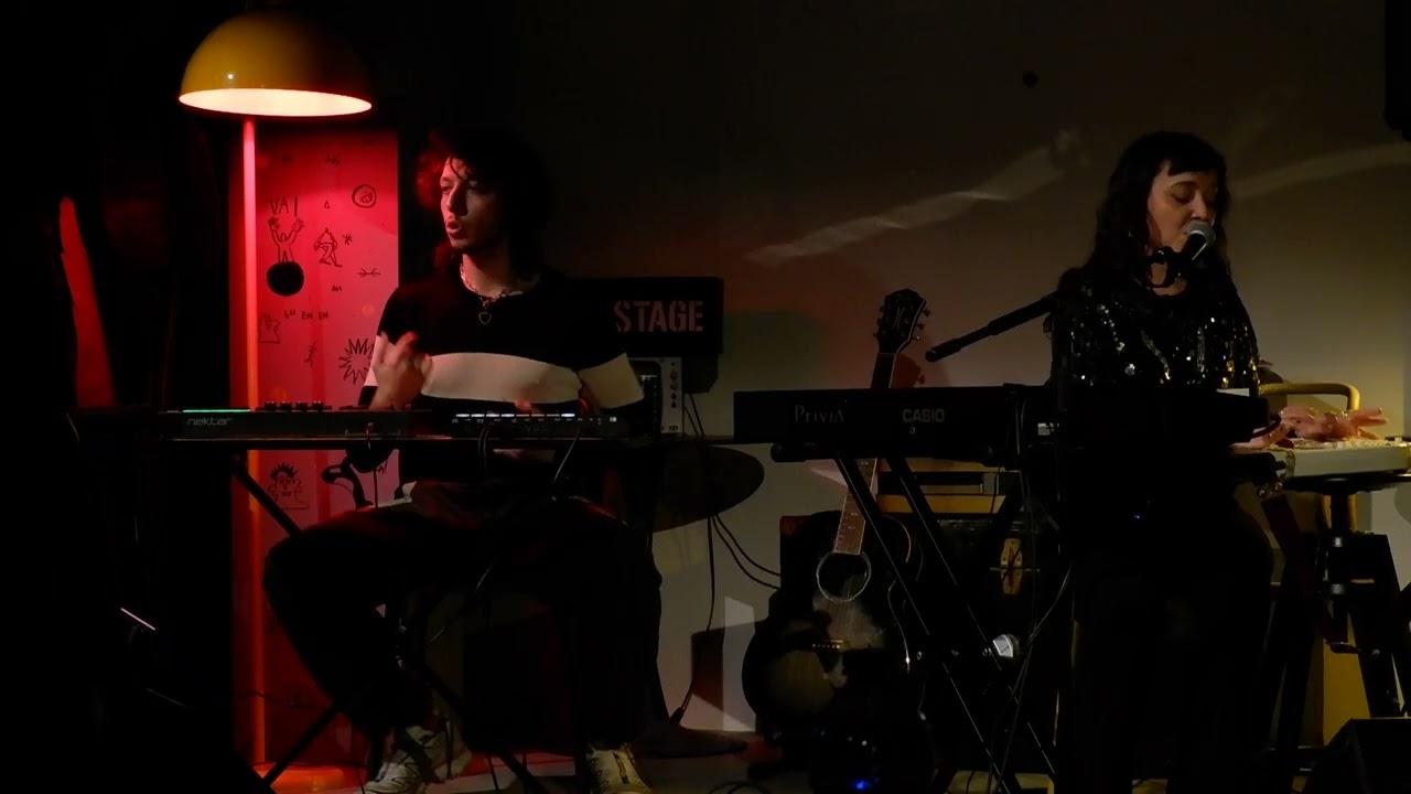 Assurditè - Amore indeciso (inedito) (live@ostello bello milano 19-02-26)