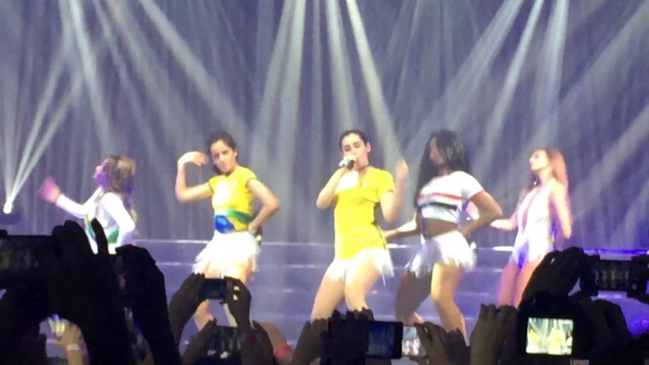 Work From Home - Fifth Harmony (live in São Paulo) 7/27 Tour