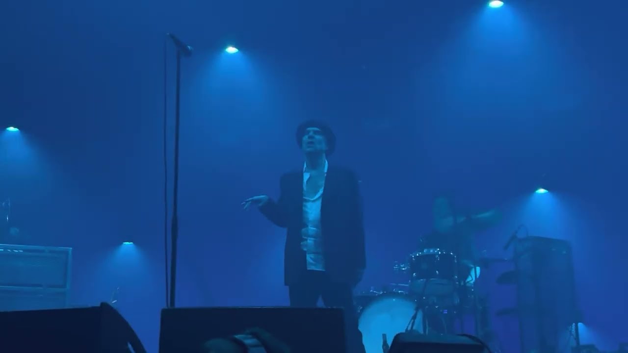 Thåström - Blå himlen blues, live @ Oslo Spektrum 7/5 2022