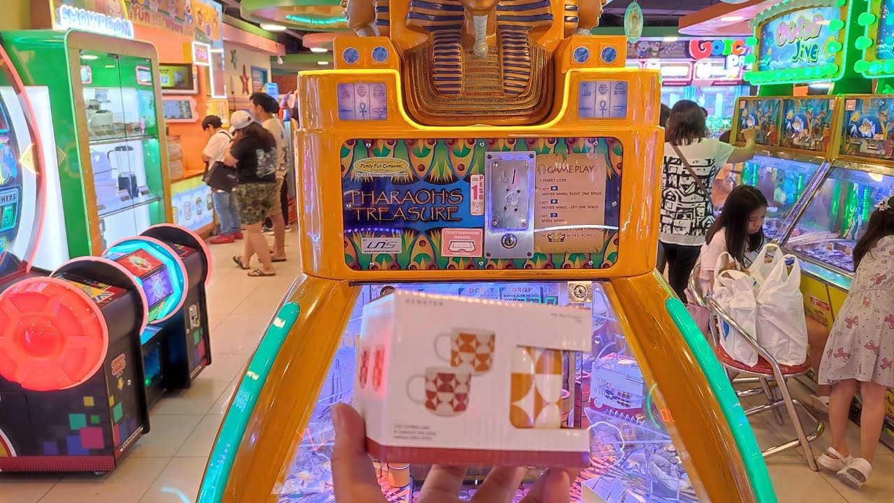 Pharaoh's Treasure 1 Peso coin pusher (Part 3/3)