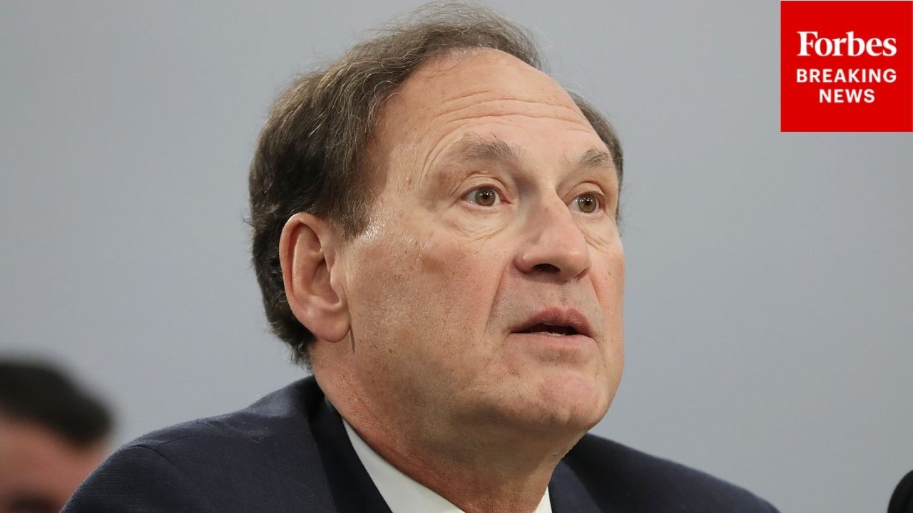 'Is That Correct?': Alito Grills Lawyer Over Gun Ownership Rules For People Addicted To Drugs