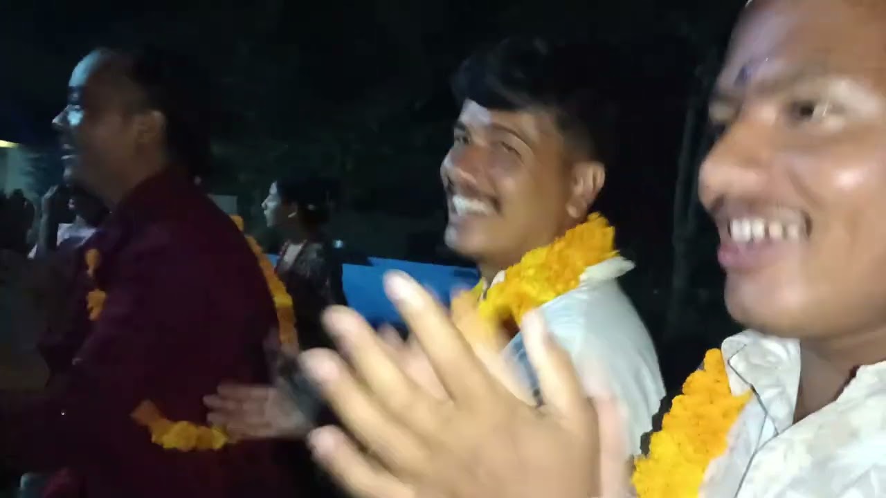 1 लाख बराबर कोे ( Dance competition ) RAJAPUR BARDIYA 09 