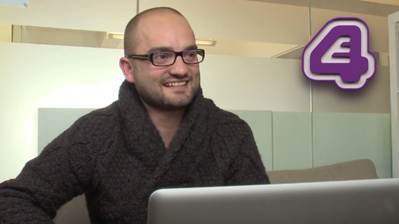 Novelist Rae Earl meet Screenwriter Tom Bidwell Chat on Skype about My Mad Fat Diary