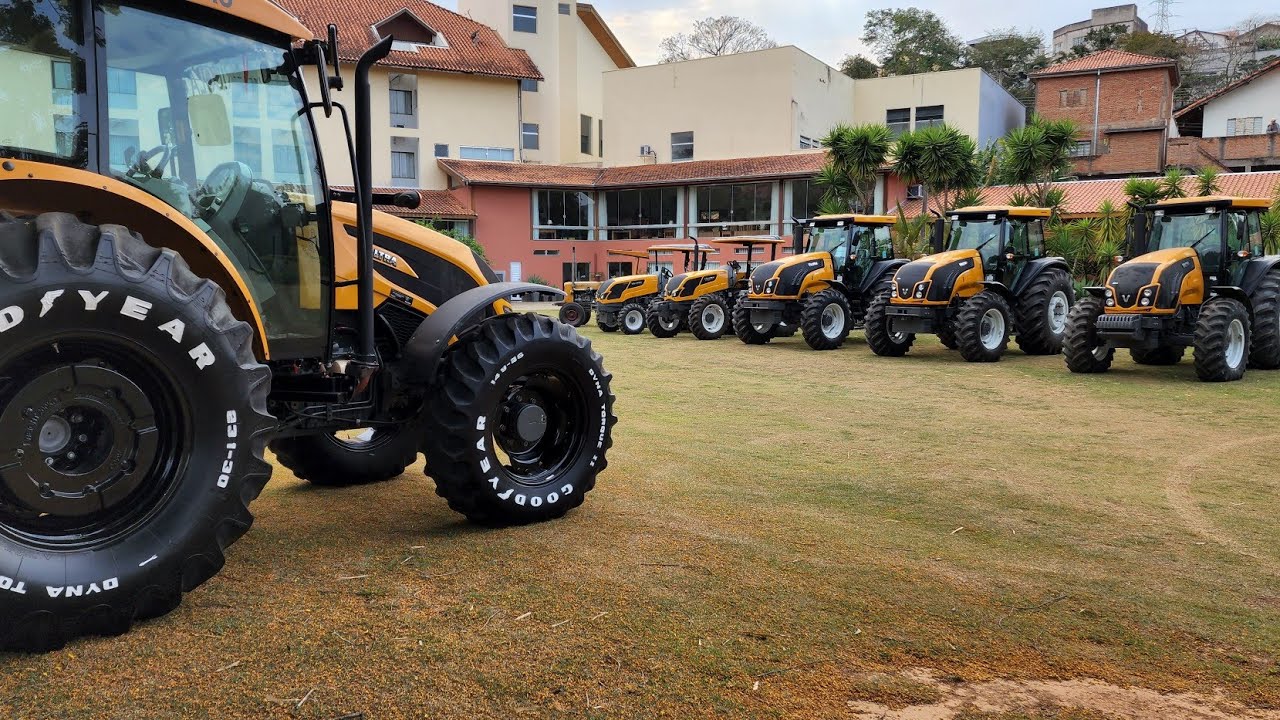 CHEGUEI EM MINAS GERAIS PARA O CAMINHO DA FÉ COM TRATORES