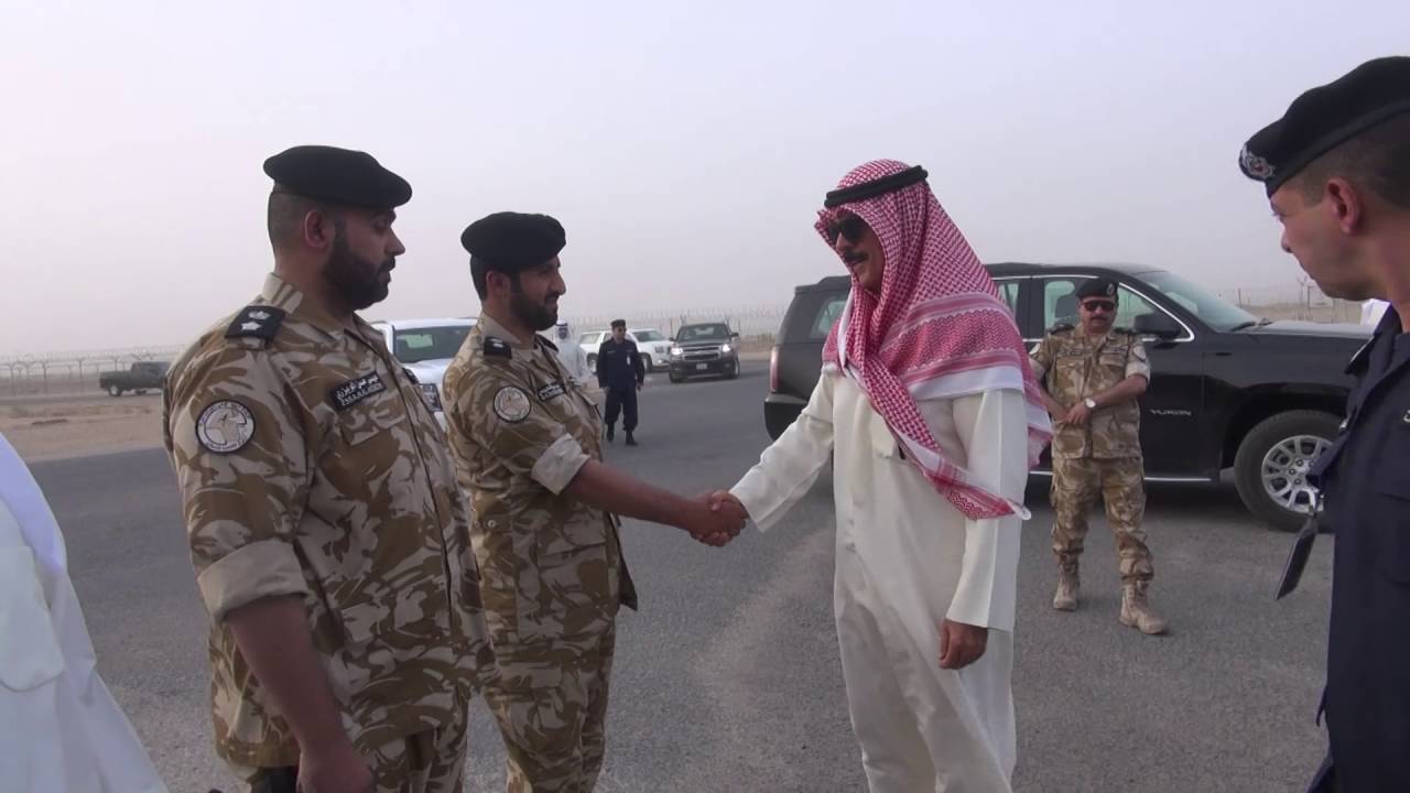 وزير الداخلية  يتناول وجبة الإفطار مع رجال الحدود والمنافذ بالعبدلي 2016/7/2