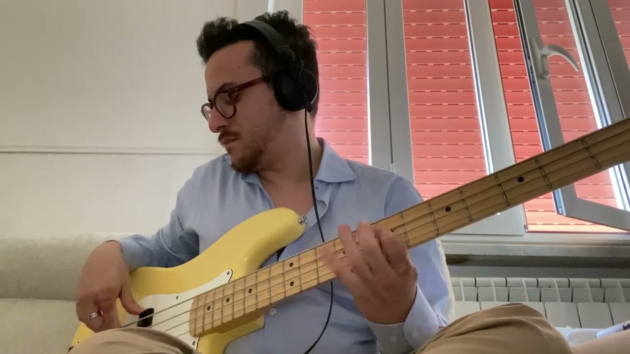 PFM - Mastro della Voce (Bass Cover)