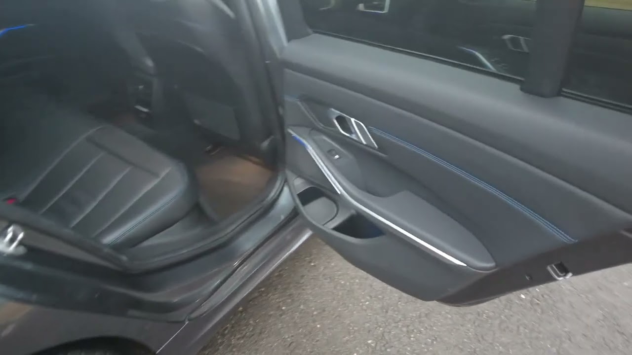 BMW 330d MHT M Sport