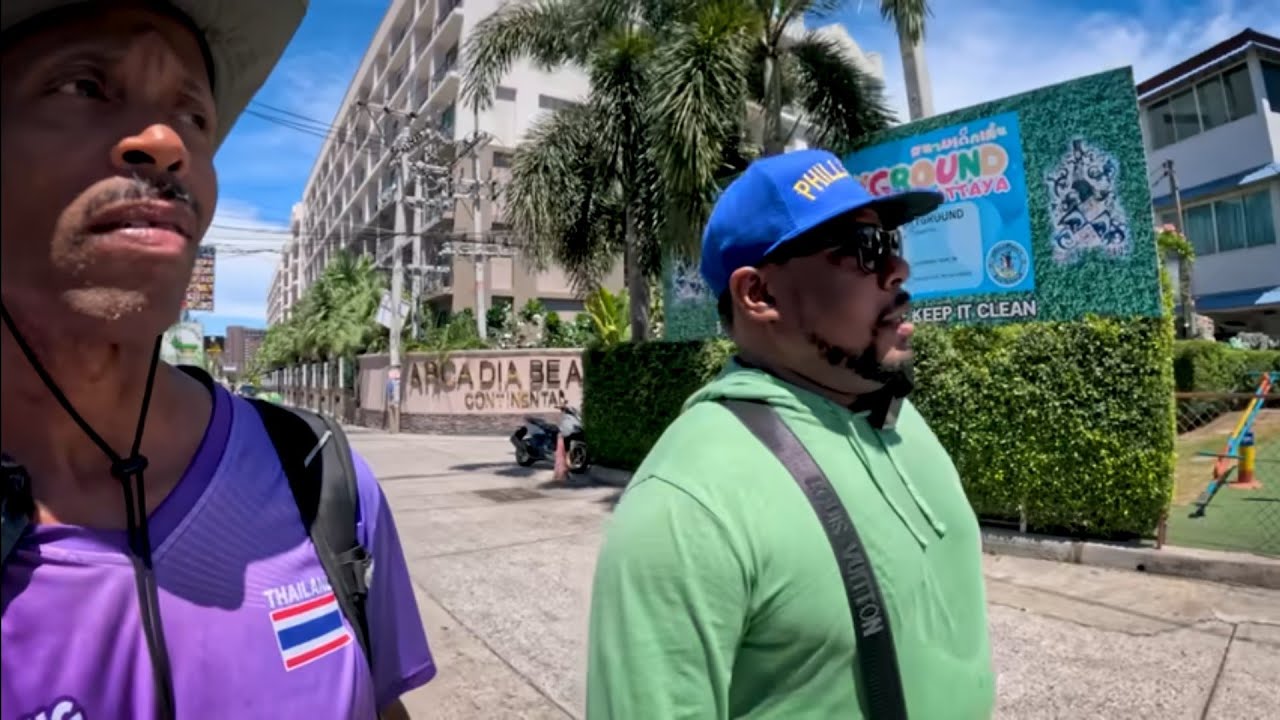 How is it to Travel an get Content
