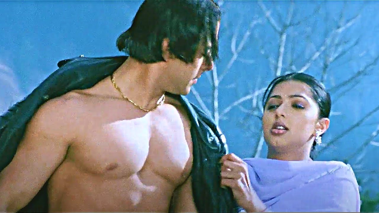 Biggest Gangster In Town Fell In Love With A Shy Girl, But The Whole World Went Against Them