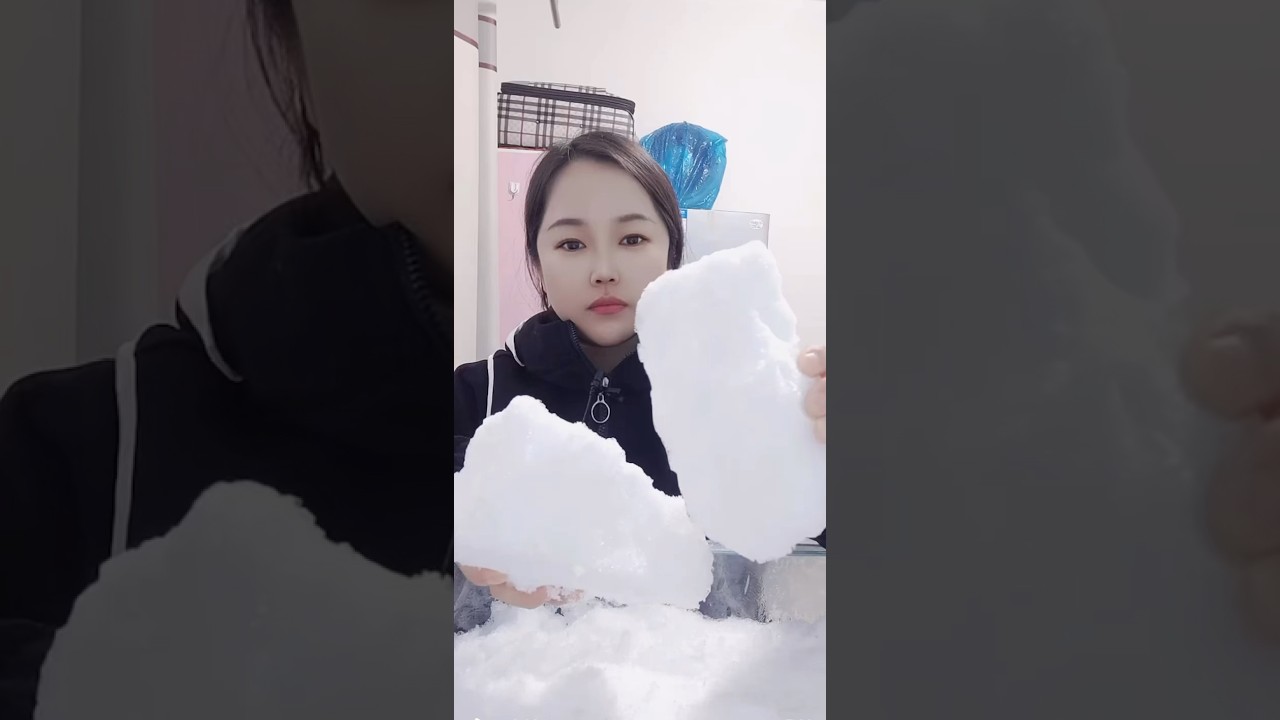 GIANT FROSTY CHUNKS EATING