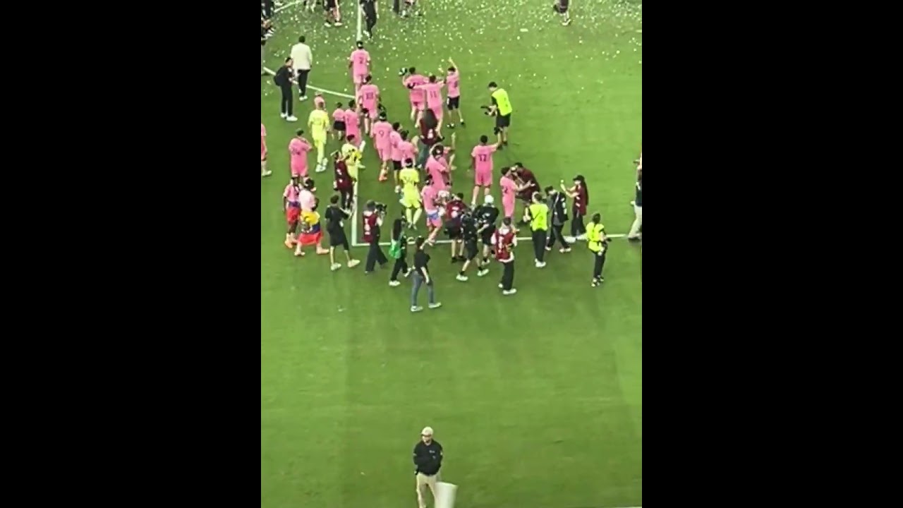 INTER MIAMI TROPHY PRESENTATION TO THE FANS 