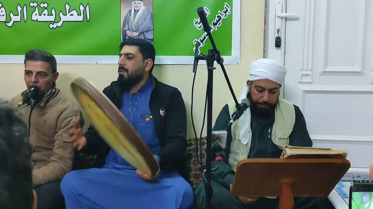 المداح سيد ضياء بخاري ثمه في مسلم ورد عنه محمد بين قبرو منبرو جنه