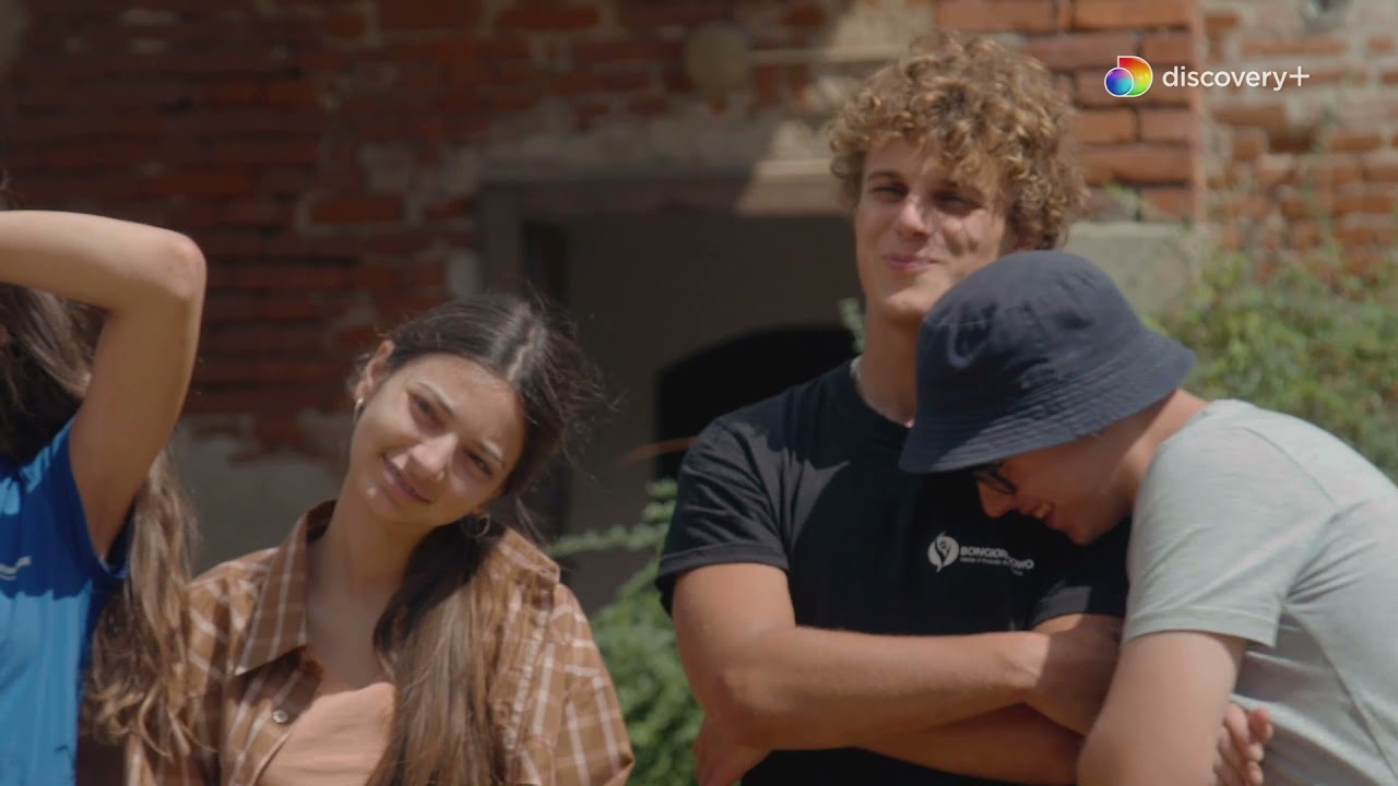 Guglielmo e Dany litigano per un piatto di pasta | Wild Teens - Contadini in erba