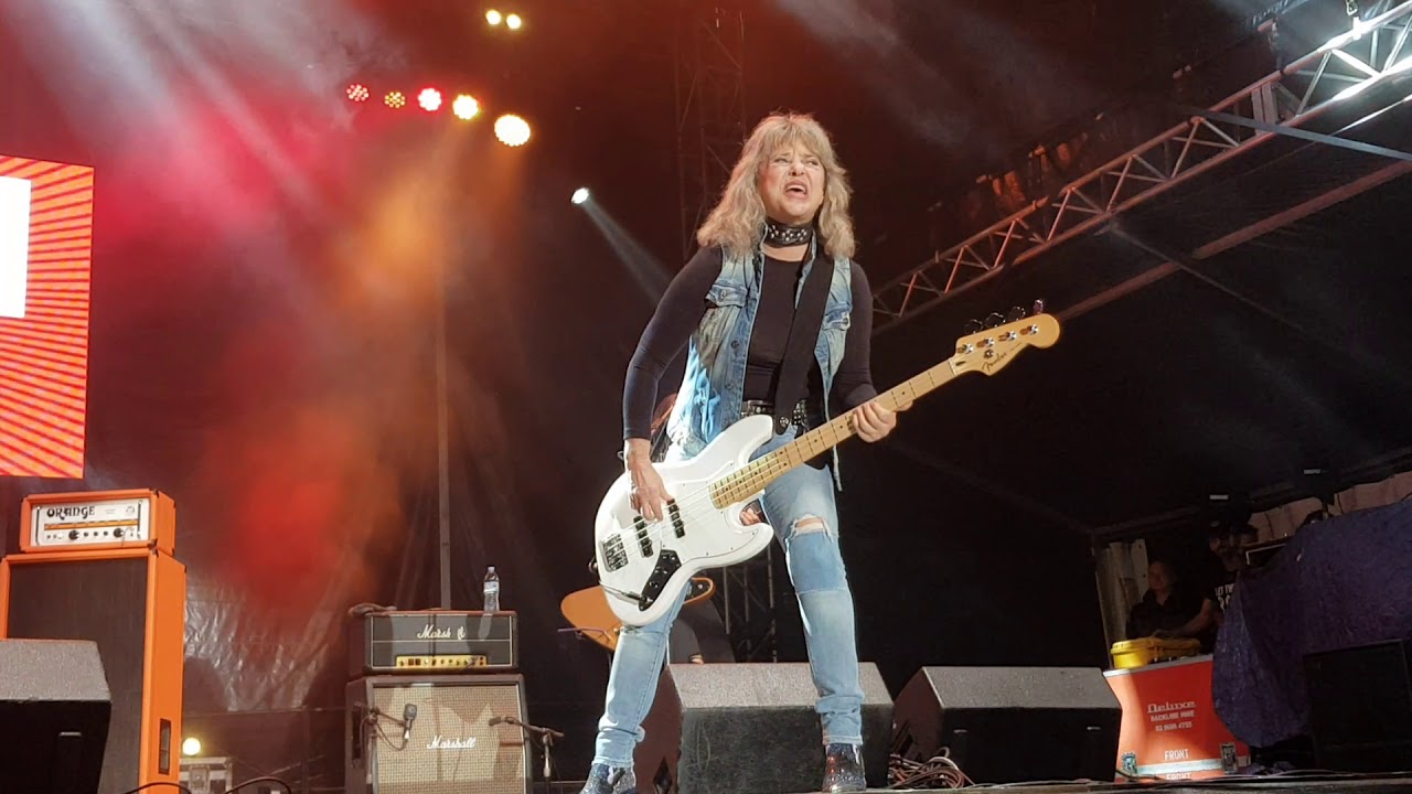 Suzi Quatro - The Wild One/Mama's Boy @ Red Hot Summer Tour