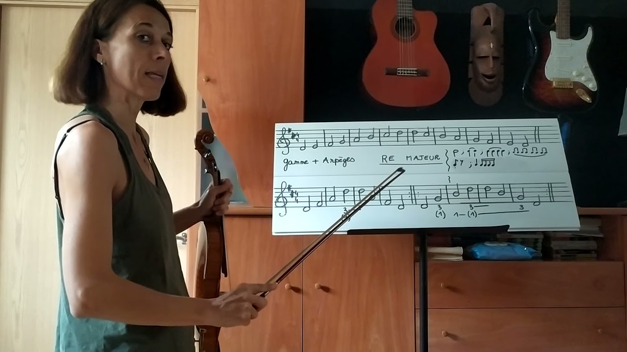 Leçon 33 de violon🎻 : 😅encore la gamme de Ré majeur avec de nouveaux coups d'archet.