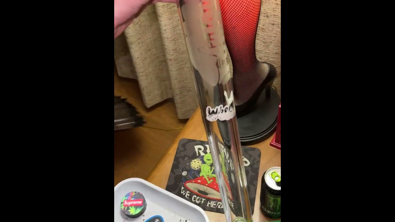 💨⛽️🚀🗣️Whomp it Glass review - 30 inch Bong‼️ #WhompIt #RinNDip #FadedThanAHo👑⛽️🫁💪🏻😶&zwj;🌫️