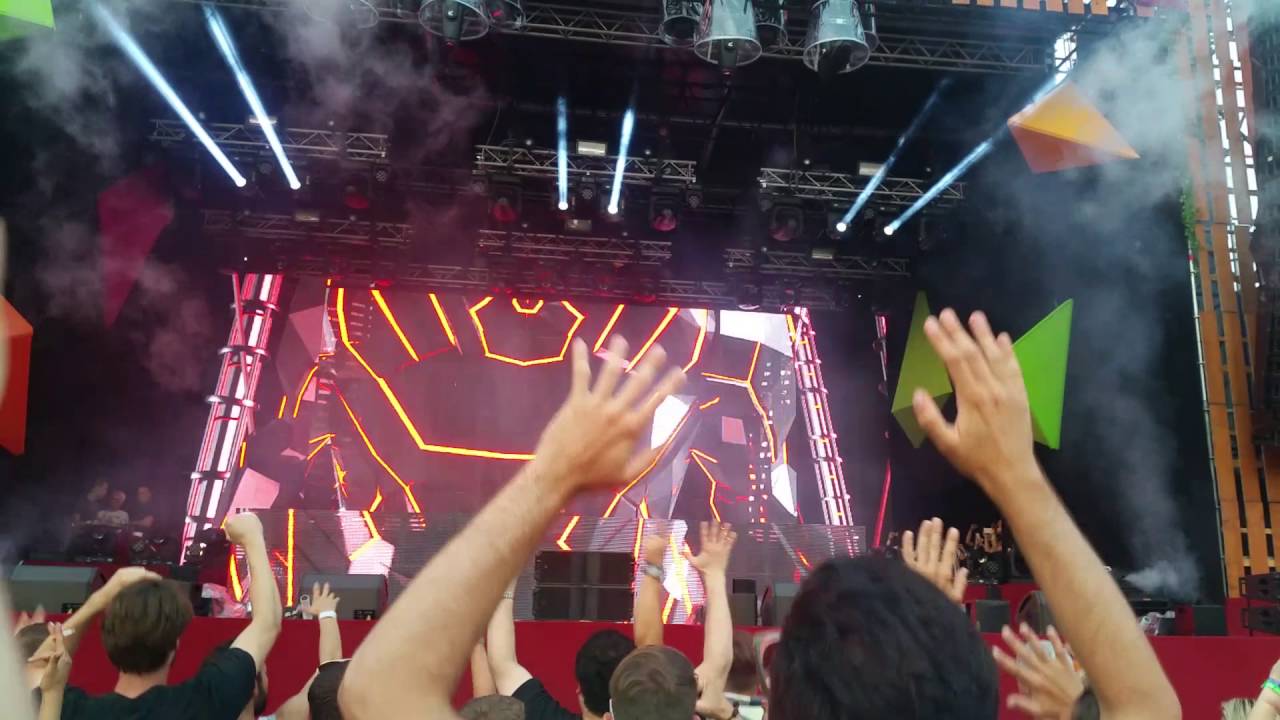 Electronic Family 2016 - Andrew Rayel (2)