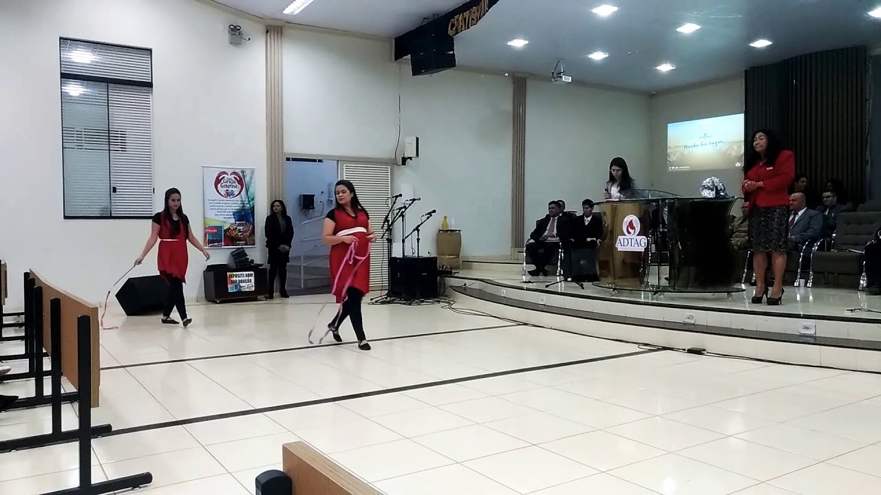 Ministério Baluarte - Coreografia Música Caminho no Deserto, Soraya Morais