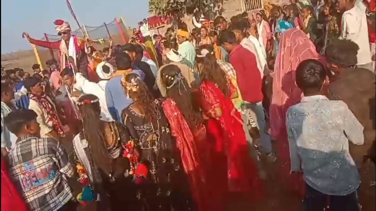 आदिवासी बेंड बाजा विडियो ( छाक शादी) आदिवासी शादी का नया वीडियो 2026 का आदिवासी लड़की का डांस वीडियो