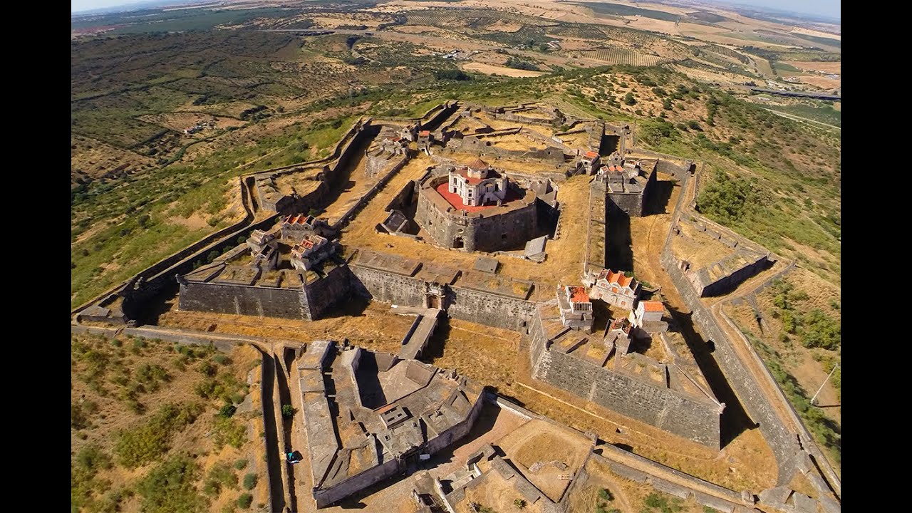 Nossa Senhora da Graça Fort 🏯 Elvas aerial view - Portugal