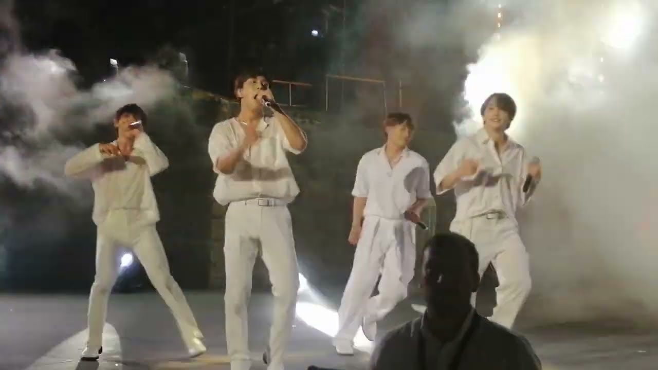 [FANCAM] 220716 B.I.G 비아이지 concert in Carthage IF in Tunisia 튀니지 - PART 13 - BUTTER