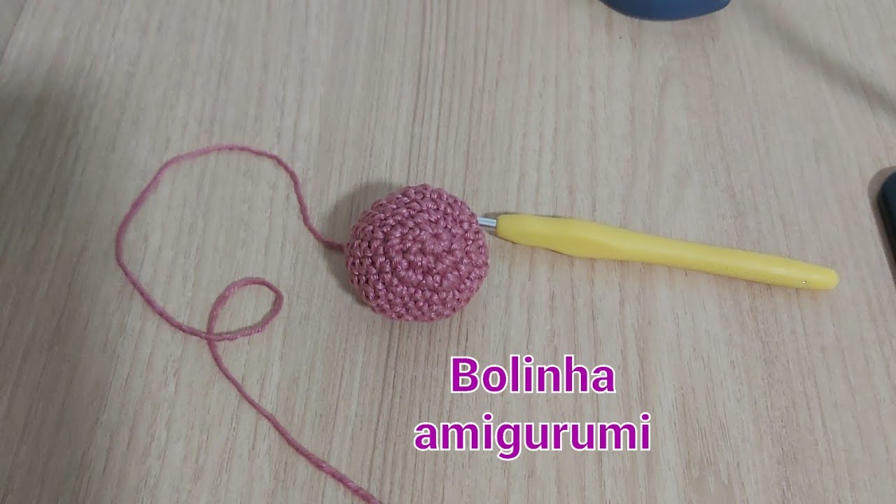 Ateliê Fabi Bia está ao vivo! Vem fazer bolinha amigurumi.