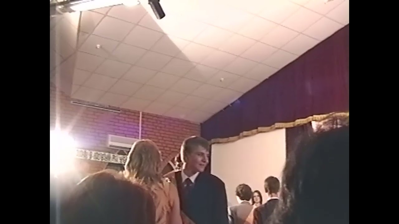 Юлечка выпускной гимназия Евроленд