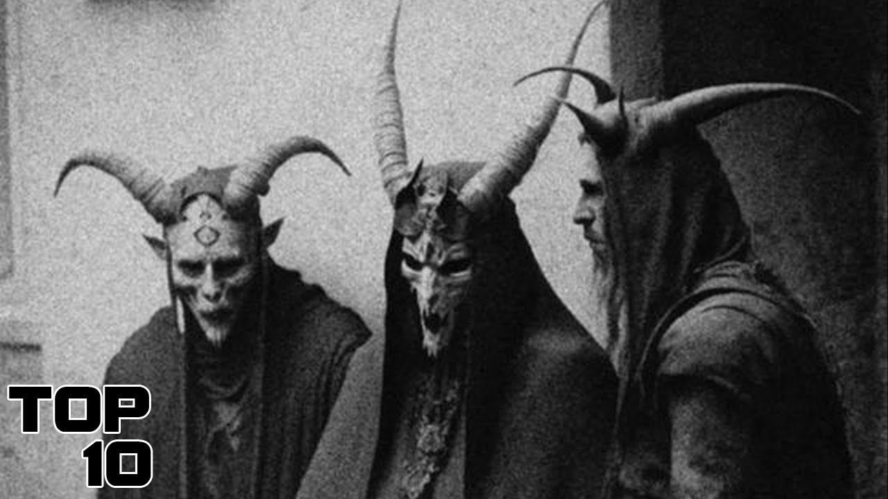 Top 10 Terrifying Halloween Urban Legends You PRAY Aren't True