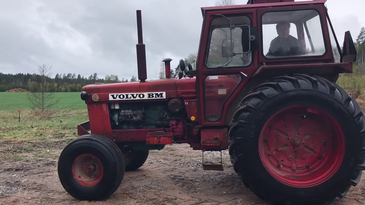 K&ouml;p Veterantraktor Volvo BM T 800 C p&aring; Klaravik