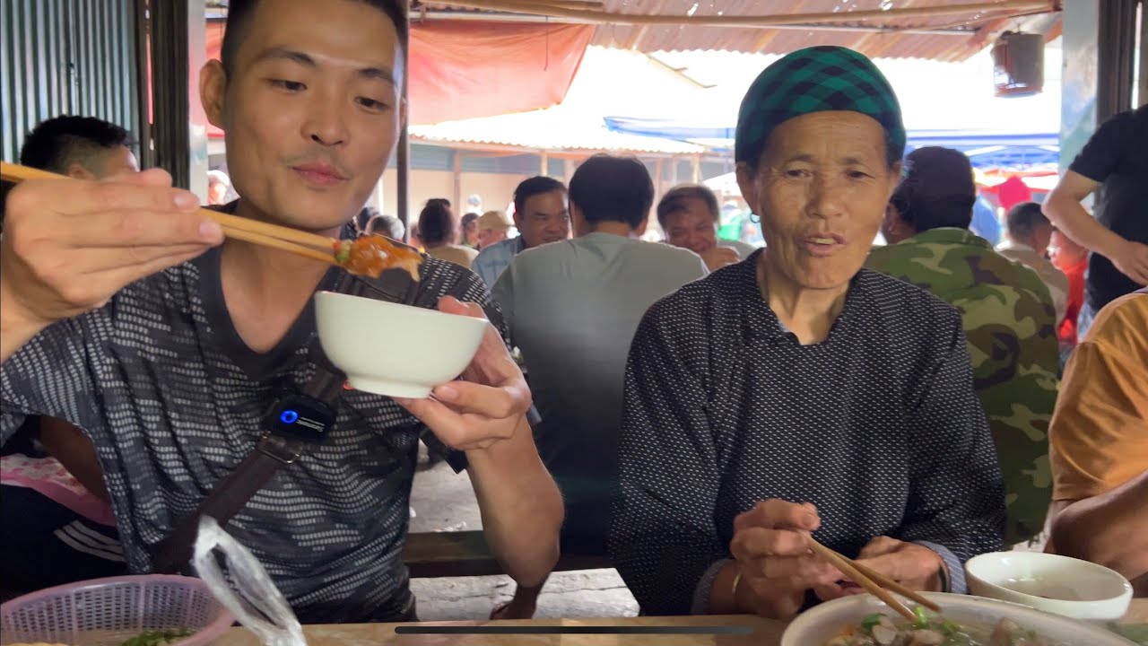 Ẩm Thực Chợ Phiên Mường Khương - Tình Cờ Gặp Người TU DÍ ( Dân Tộc Hiếm Nhất Việt Nam ) | Hà Còi