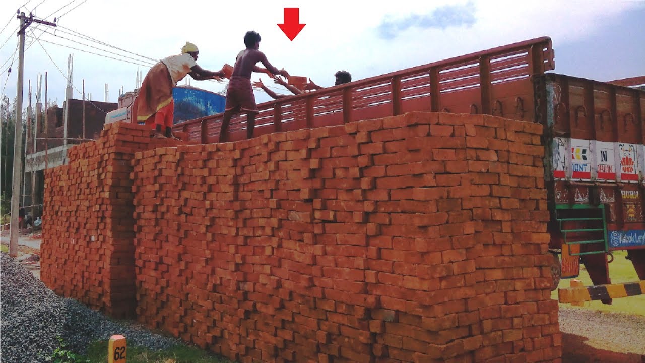 Time lapse of 20,000 Red Bricks Unloading || Couple Vs Brothers Unloading Competition