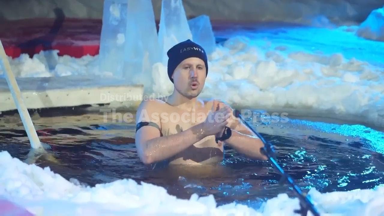 Brrrr - startups pitch from the frozen Baltic Sea