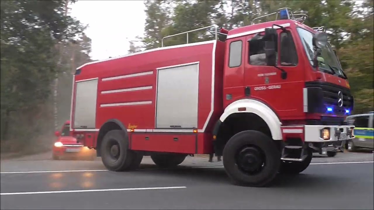 [Waldbrand in Mörfelden] Einsatzfahrten zum Großen Waldbrand