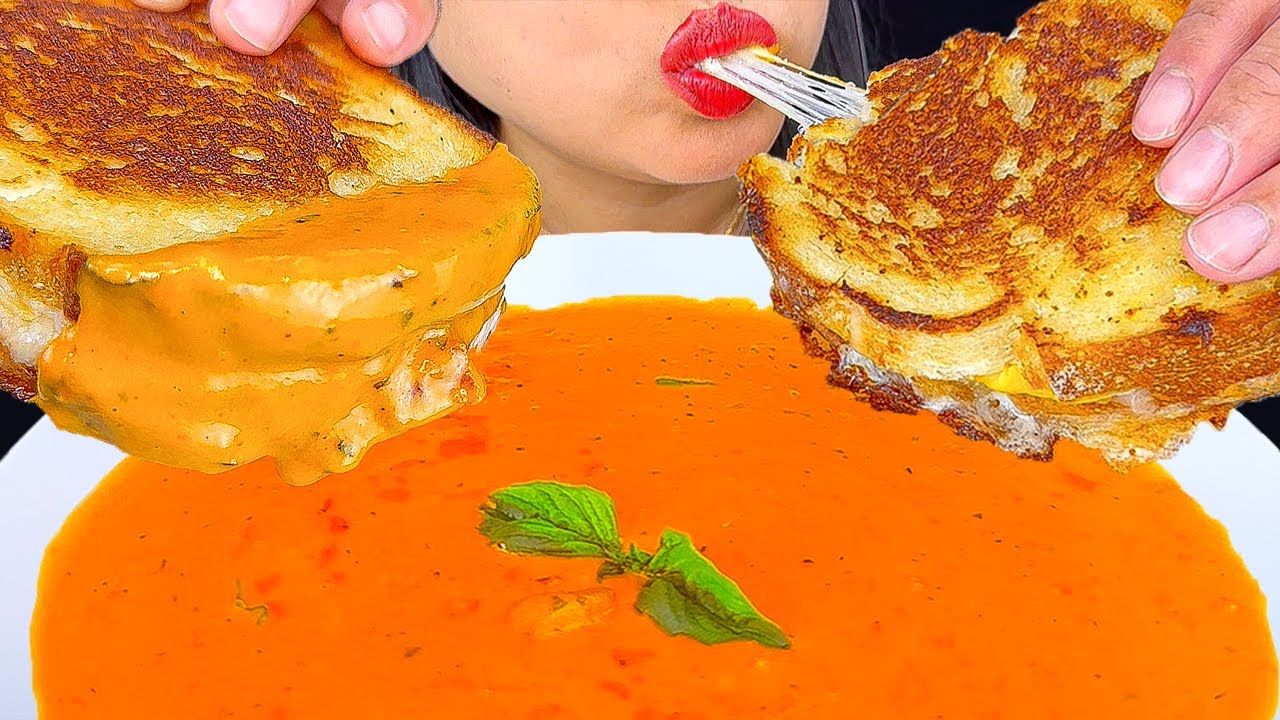 ASMR SOURDOUGH GRILLED CHEESE SANDWICH DIPPED IN TOMATO BASIL SOUP | MUKBANG | ASMR PHAN